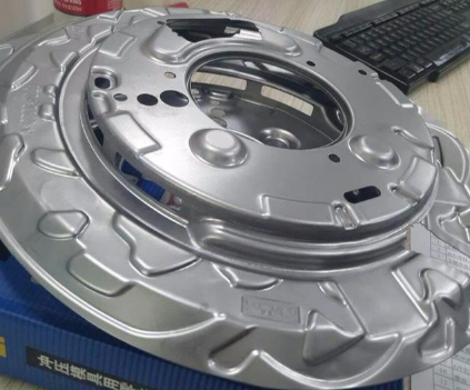 【兆恒機(jī)械】沖壓模具拉伸、成型、沖孔材料使用禁忌及折彎工藝細(xì)節(jié)處理